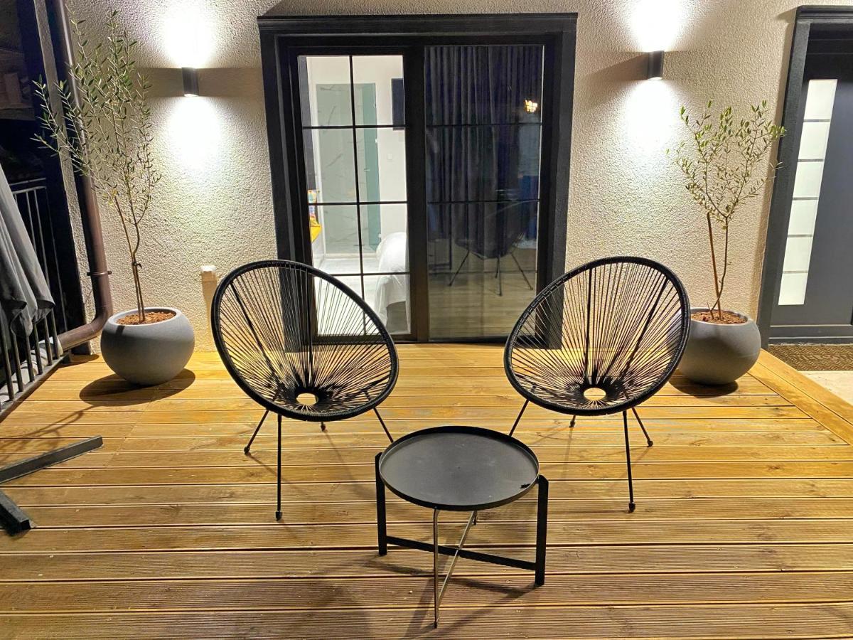 Wild Pear Old Town Boutique Accommodation Охрид Екстер'єр фото