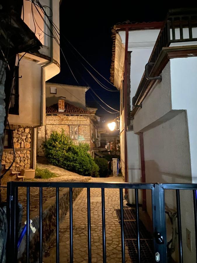 Wild Pear Old Town Boutique Accommodation Охрид Екстер'єр фото