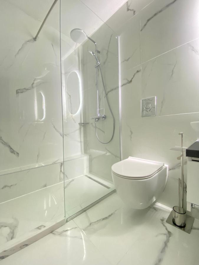 Wild Pear Old Town Boutique Accommodation Охрид Екстер'єр фото